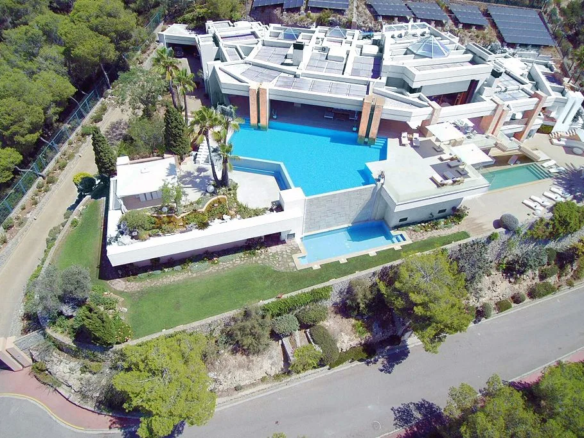 luxurious house rental ibiza