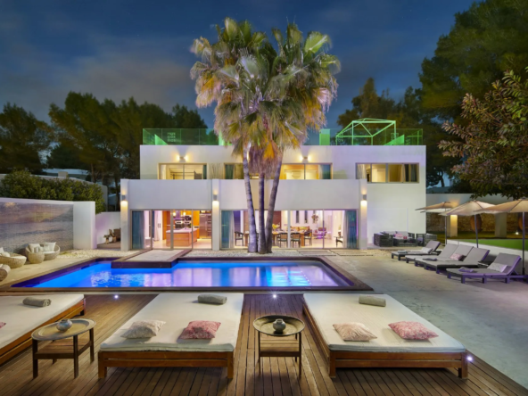 villa rental santa eulalia del riu